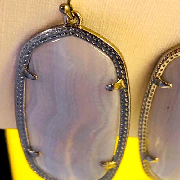 NWT Kendra Scott RARE & Retired Danielle Earrings Blue Lace Agate & Silver W😍W - Picture 9 of 12